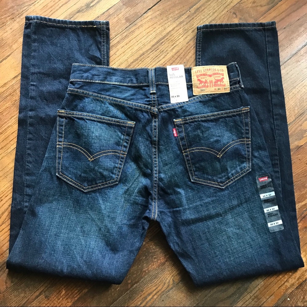 NWT Levis 505 Men’s Dark Wash Regular Fit 30 x 30